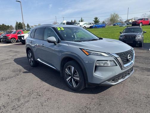 2023 Nissan Rogue SL