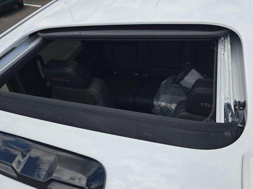 Summit White 2026 Chevrolet Silverado 2500 High Country