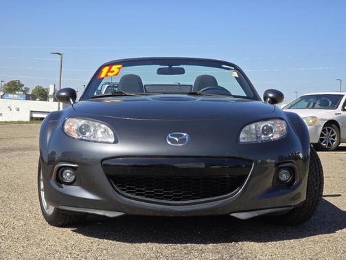 2015 Mazda MX-5 Miata Sport
