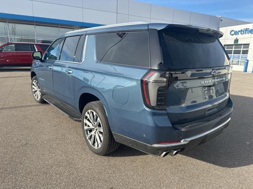 2025 Chevrolet Suburban High Country