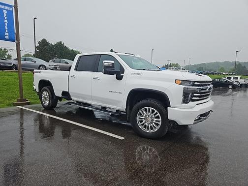 2022 Chevrolet Silverado 3500 High Country