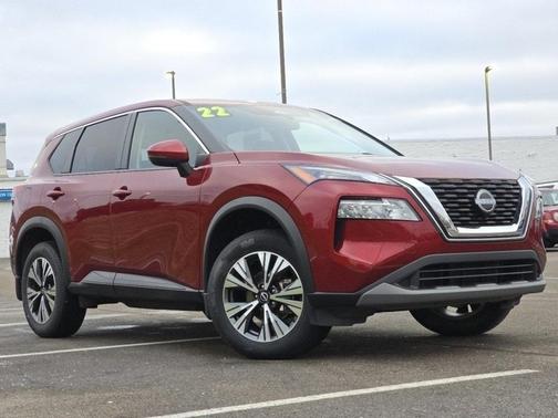 2022 Nissan Rogue SV