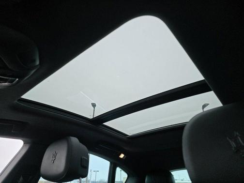 2023 Maserati Levante Modena