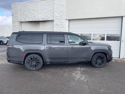 2024 Jeep Grand Wagoneer L Series II