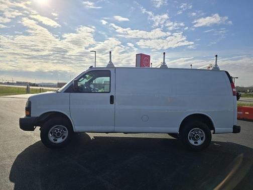 2020 GMC Savana 2500 Work Van