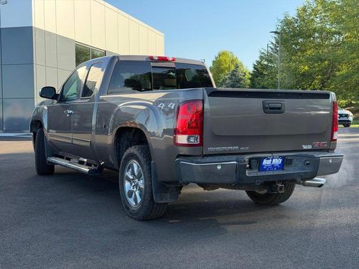 Mocha Steel Metallic 2013 GMC Sierra 1500 SLT