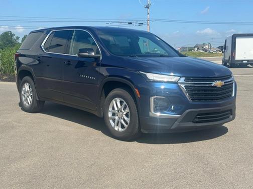2022 Chevrolet Traverse LS