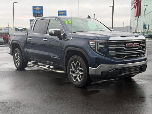 2022 GMC Sierra 1500 SLT