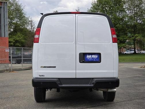 2025 Chevrolet Express 2500 Work Van