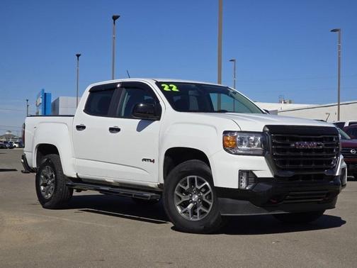 2022 GMC Canyon AT4 w/Leather