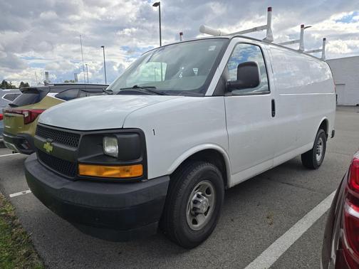2017 Chevrolet Express 2500 Work Van