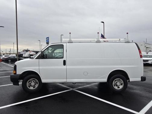 2017 Chevrolet Express 2500 Work Van