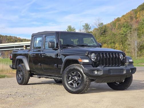 2020 Jeep Gladiator Sport