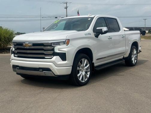 2022 Chevrolet Silverado 1500 High Country