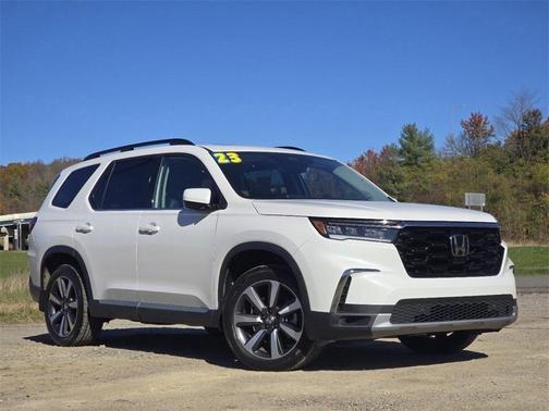 2023 Honda Pilot Touring