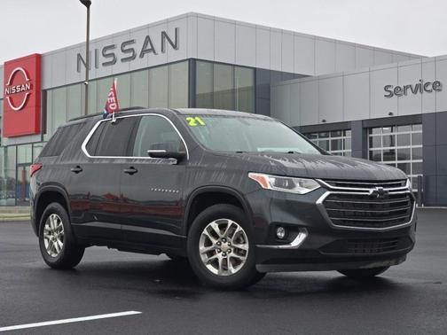 2021 Chevrolet Traverse LT Cloth