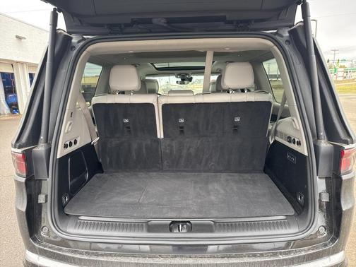 2023 Jeep Wagoneer Series III