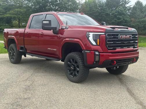2024 GMC Sierra 2500 AT4