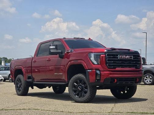 2024 GMC Sierra 2500 AT4