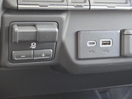 2025 Chevrolet Silverado 2500 WT