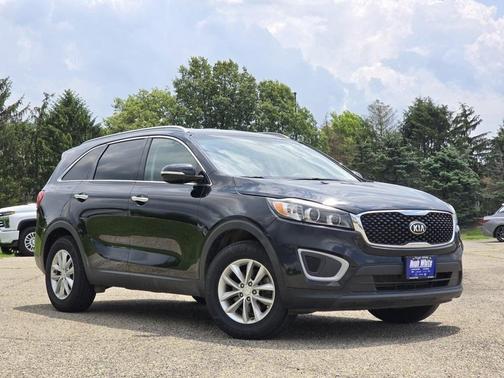 2017 Kia Sorento LX