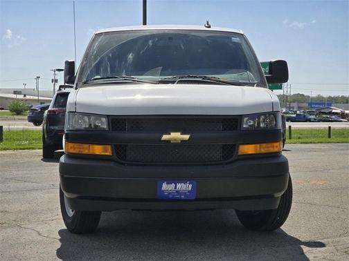 2025 Chevrolet Express 2500 Work Van