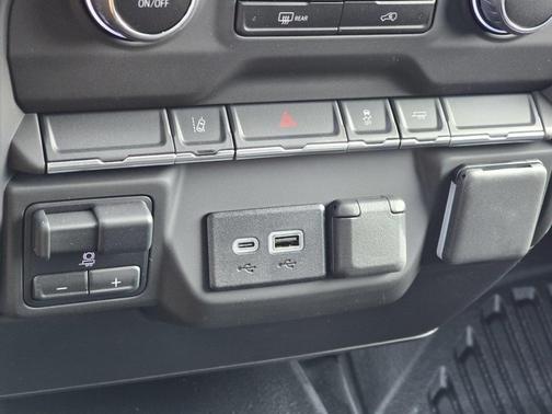 2025 Chevrolet Silverado 2500 WT