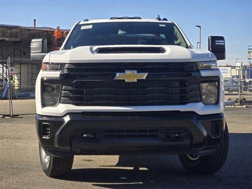 2025 Chevrolet Silverado 3500 WT