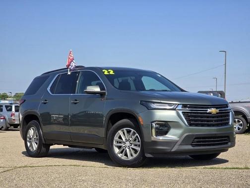 2022 Chevrolet Traverse LT Cloth