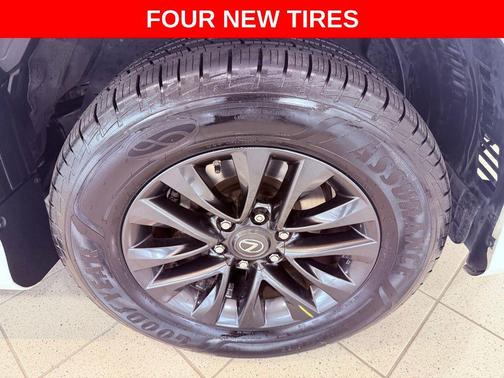 2023 Lexus GX 460 Premium