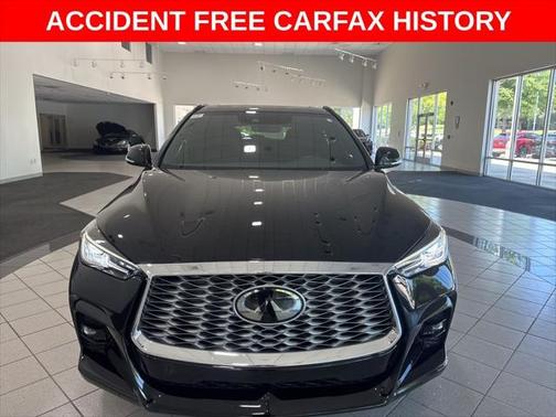 2024 INFINITI QX55 LUXE