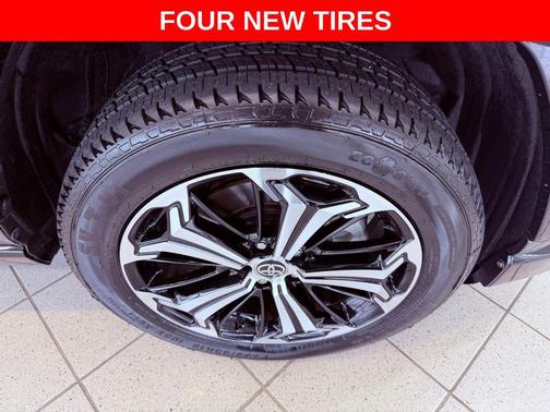 2022 Toyota RAV4 Prime XSE