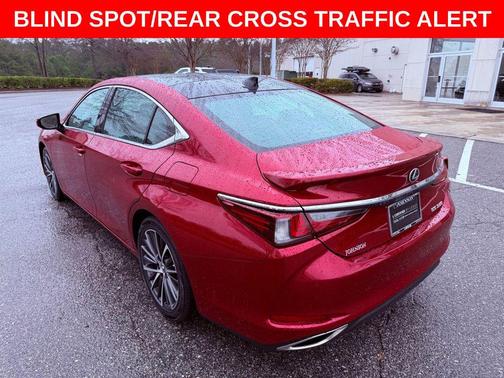 2023 Lexus ES 350 Base