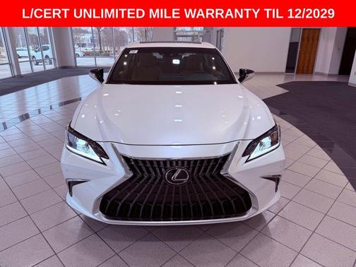 2024 Lexus ES 250 Base
