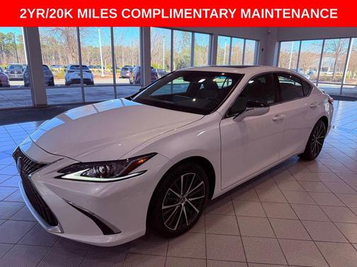 2025 Lexus ES 300h Base
