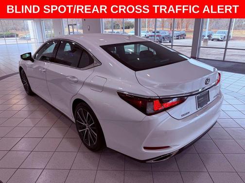 2025 Lexus ES 350 Premium