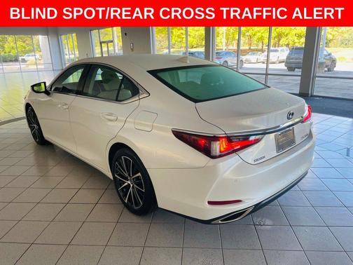 2024 Lexus ES 350 Premium