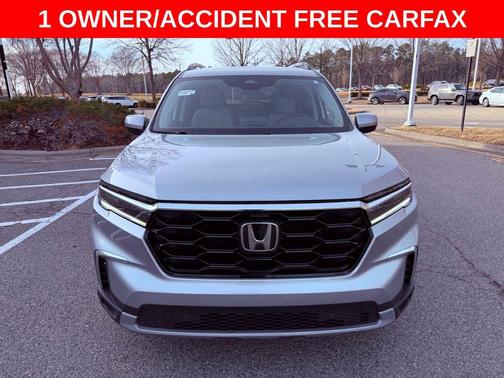 2023 Honda Pilot Touring 8-Passenger