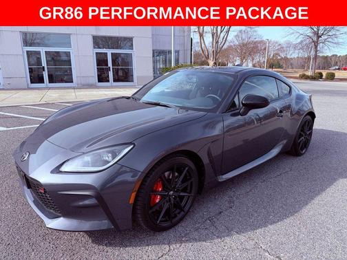2025 Toyota GR86 Base