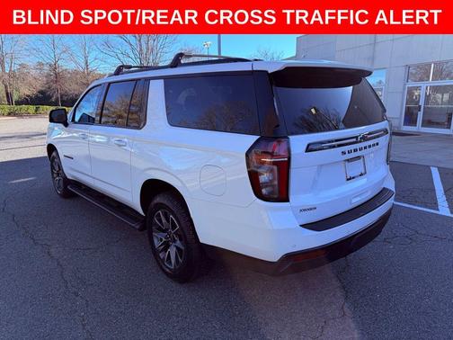 2023 Chevrolet Suburban 4WD Z71
