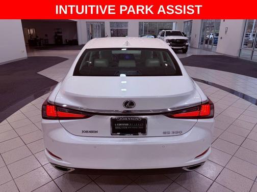 Eminent White Pearl 2025 Lexus ES 350 Premium