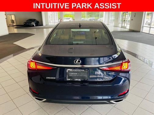 2025 Lexus ES 350 Premium