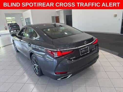 2024 Lexus ES 350 Premium