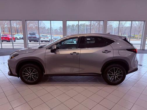 2024 Lexus NX 250 Premium
