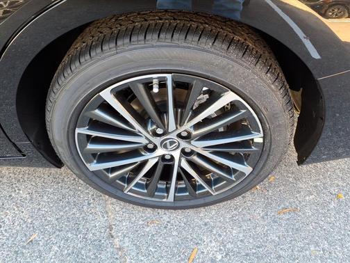 2025 Lexus ES 350 Base