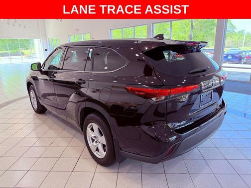Opulent Amber 2021 Toyota Highlander L