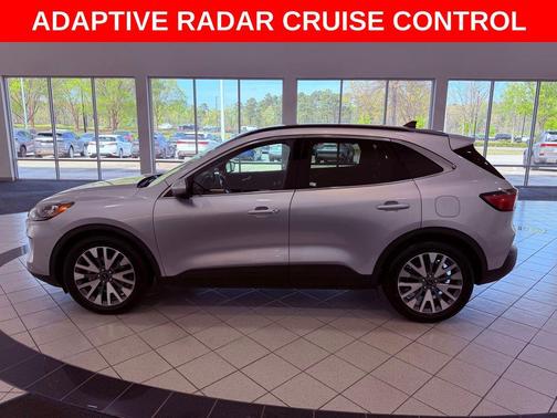 INGOT SILVER METALLIC 2020 Ford Escape Titanium