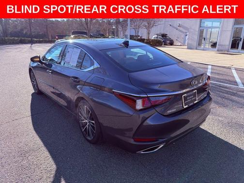 2023 Lexus ES 350 Base