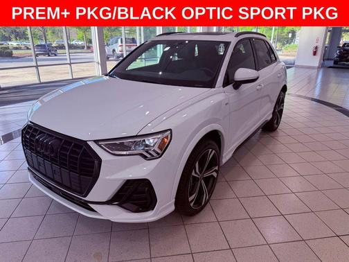 Glacier White Metallic 2023 Audi Q3 45 S line Premium Plus