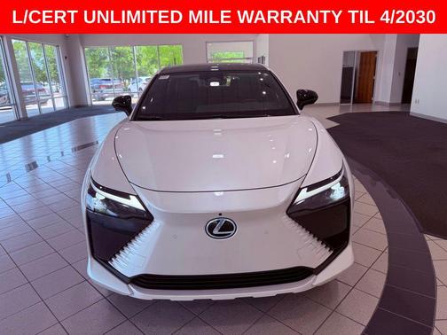 Eminent White Pearl 2024 Lexus RZ 450e Premium